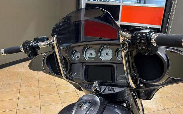 2014 Harley-Davidson® FLHX - Street Glide®