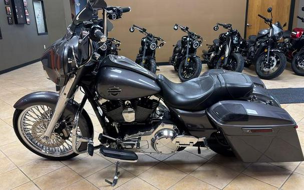 2014 Harley-Davidson® FLHX - Street Glide®