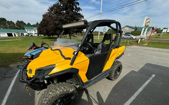 2015 Can-Am Commander™ DPS™ 1000