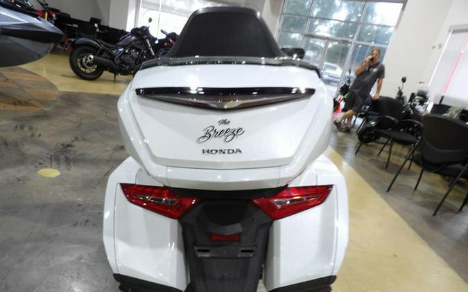 2018 Honda Gold Wing Tour Pearl White TOUR Tour