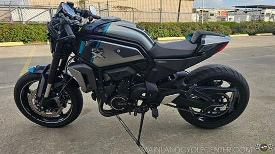 2023 CFMOTO 700CL-X Sport