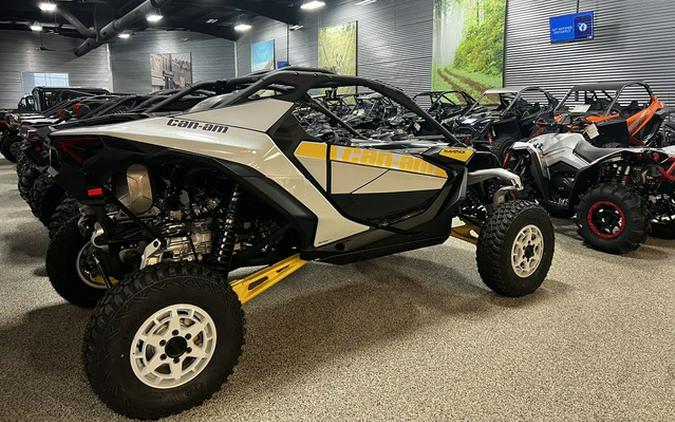 2024 Can-Am Maverick R 999T DCT