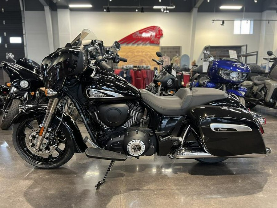 2023 Indian Motorcycle® Chieftain® Black Metallic