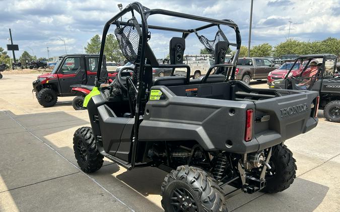 2024 Honda Pioneer 700 Deluxe