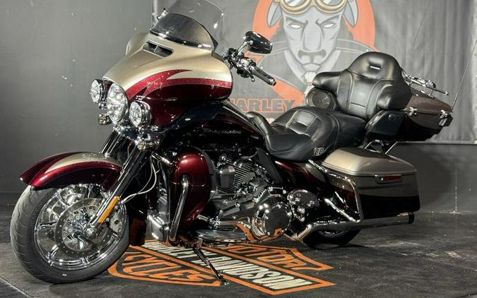 2015 Harley-Davidson® FLHTKSE - CVO™ Limited