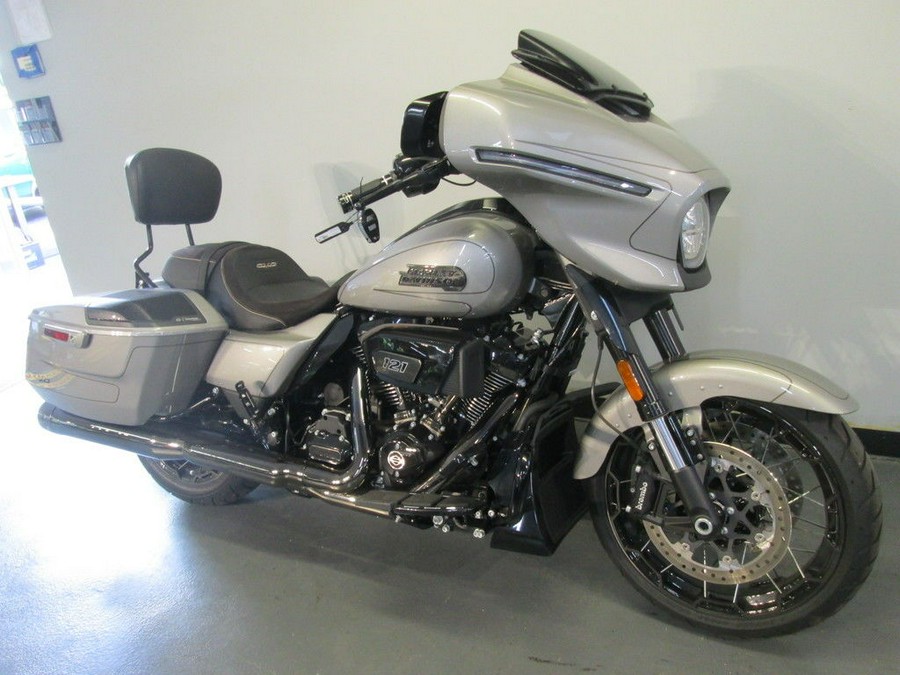 2023 Harley-Davidson® FLHXSE - CVO™ Street Glide®