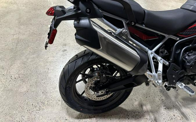 2024 Triumph Tiger 900 GT Carnival Red / Sapphire Black