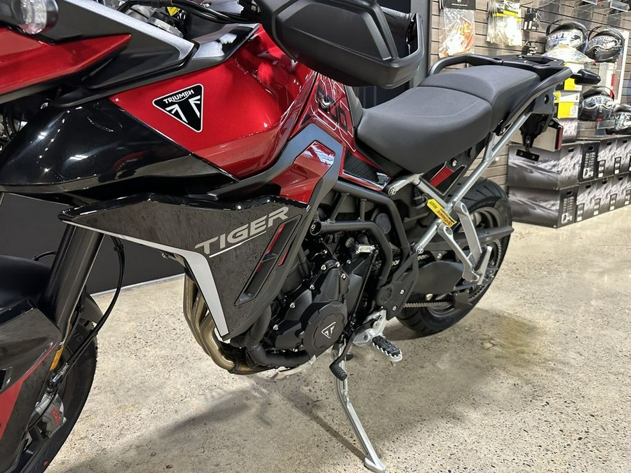 2024 Triumph Tiger 900 GT Carnival Red / Sapphire Black