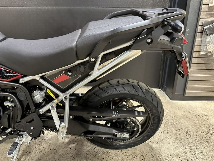 2024 Triumph Tiger 900 GT Carnival Red / Sapphire Black