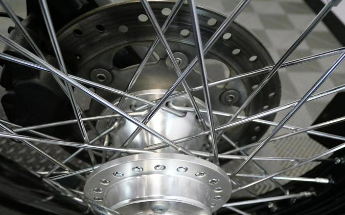 2017 Harley-Davidson® FXDB - Street Bob®