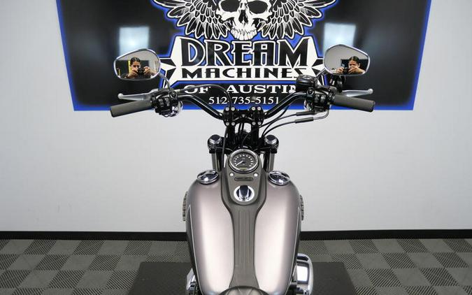 2017 Harley-Davidson® FXDB - Street Bob®