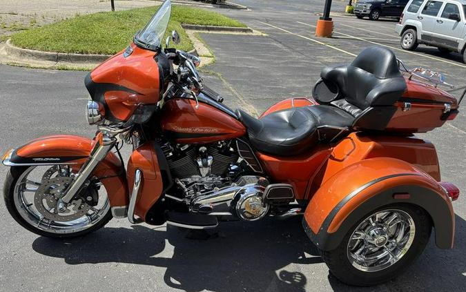2019 Harley-Davidson® FLHTCUTG - Tri Glide® Ultra