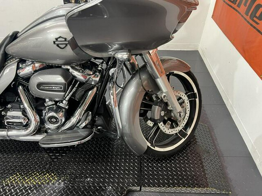FLTRX 2017 Road Glide