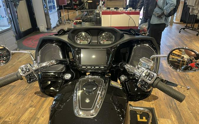 2023 Indian Motorcycle® Challenger® Limited Black Metallic