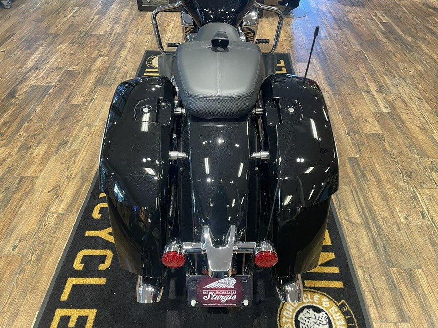 2023 Indian Motorcycle® Challenger® Limited Black Metallic