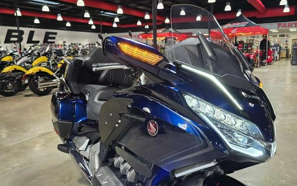 2018 Honda® Gold Wing Tour Pearl Hawkseye Blue