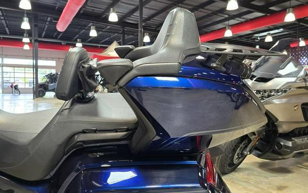 2018 Honda® Gold Wing Tour Pearl Hawkseye Blue