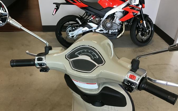 2024 Vespa Primavera 50 S
