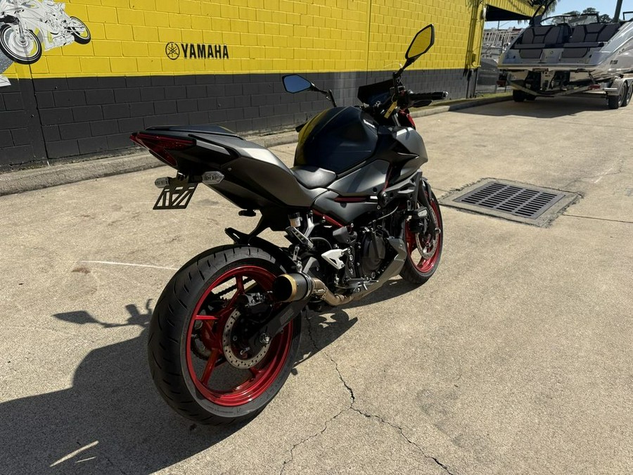 2024 Kawasaki Z500 SE ABS