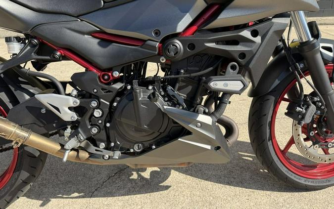 2024 Kawasaki Z500 SE ABS