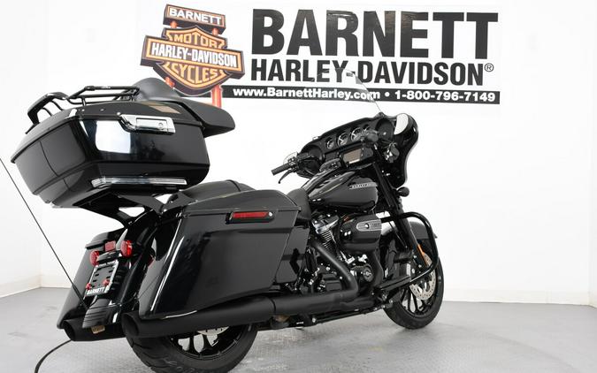 2018 Harley-Davidson® FLHXS Street Glide® Special