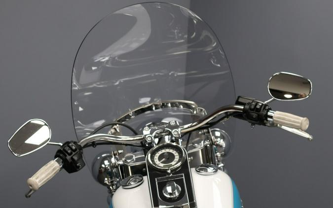 2016 Harley-Davidson® Softail® Deluxe Two-Tone Crushed Ice Pearl/Frosted Teal Pearl