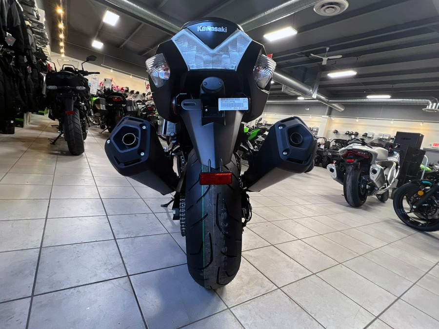 2023 Kawasaki Ninja ZX-14R ABS