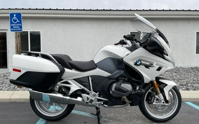 2024 BMW R 1250 RT Alpine White 3