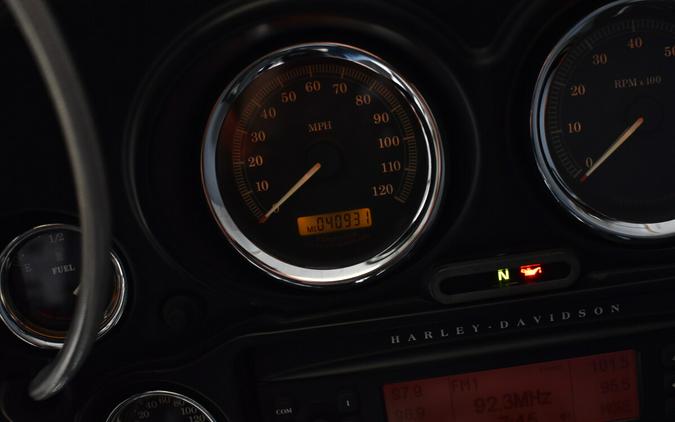 2004 Harley-Davidson Electra Glide Standard FLHT