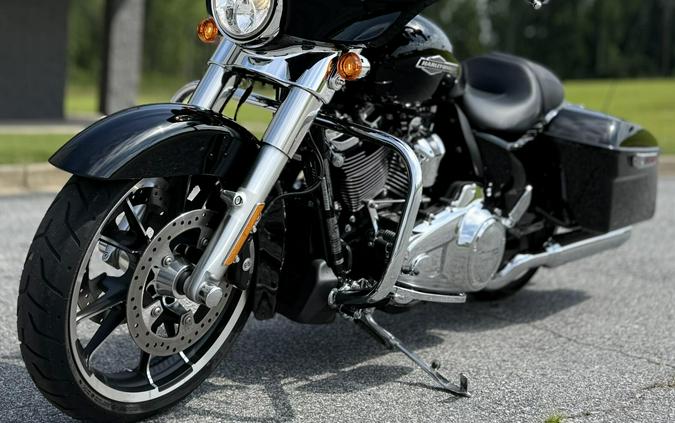 FLHX 2023 Street Glide®