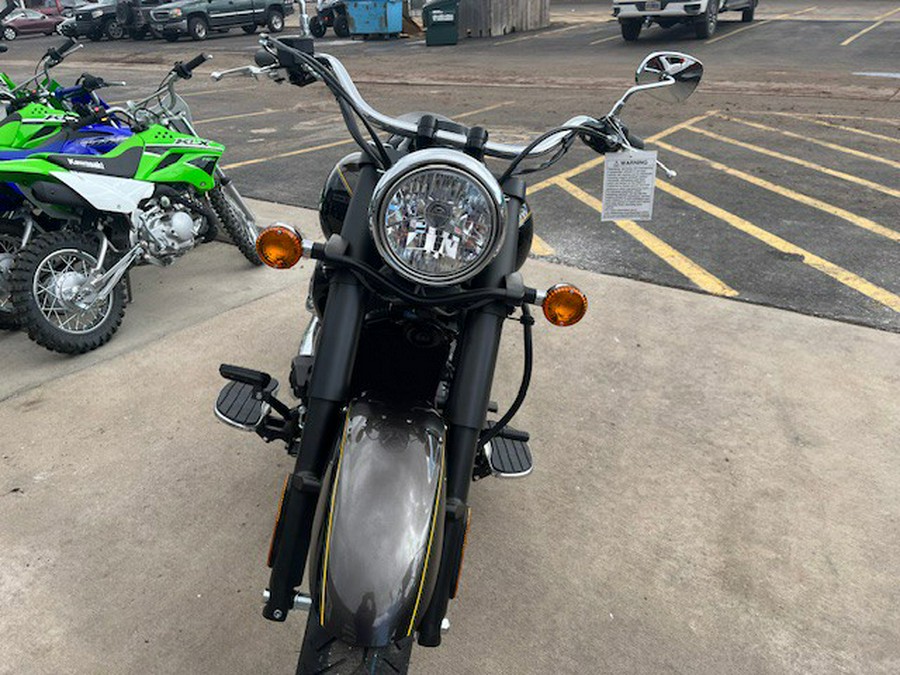 2023 Kawasaki Vulcan® 900 Classic