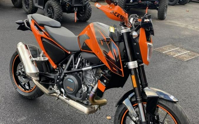 2017 KTM Duke 690