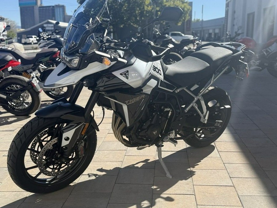 2025 Triumph Tiger 900 GT Pro Snowdonia White