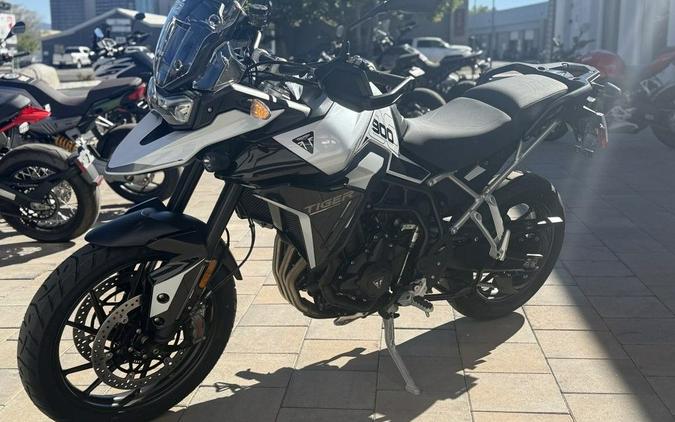 2025 Triumph Tiger 900 GT Pro Snowdonia White