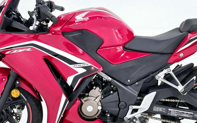 2022 Honda® CBR300R ABS