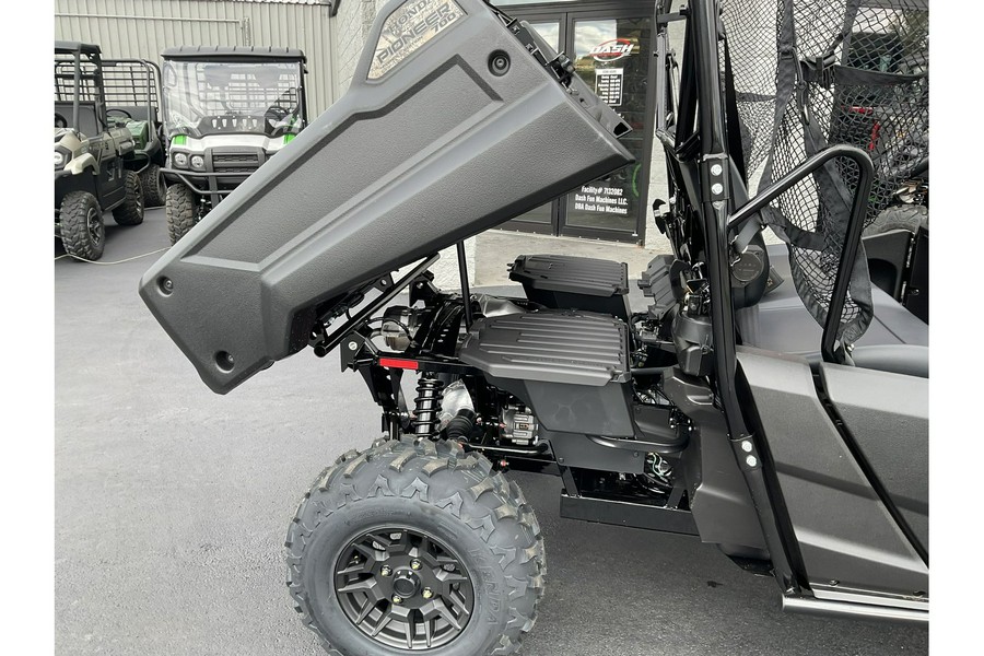 2026 Honda Pioneer 700 Forest