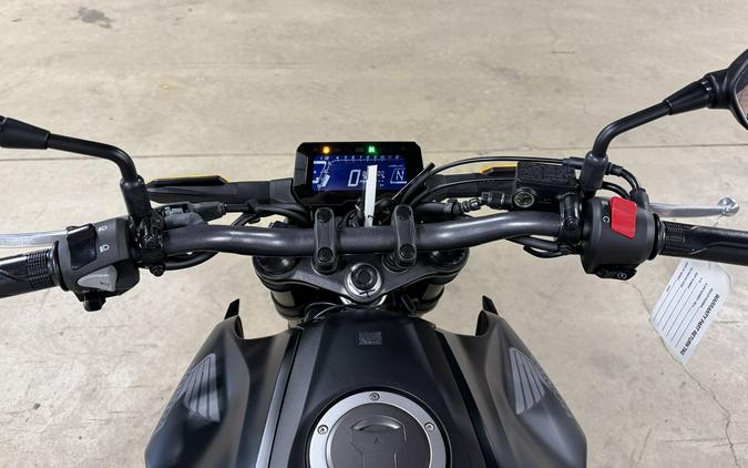 2025 Honda CB300R ABS