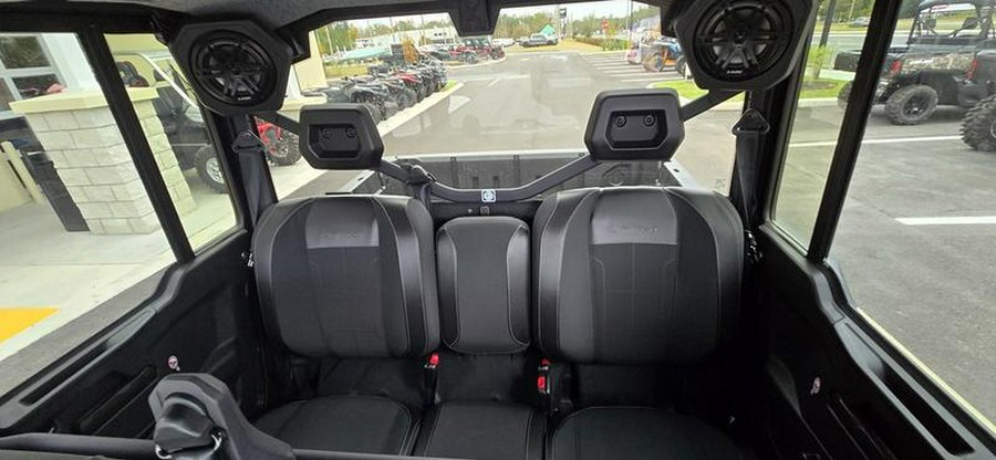 2026 Can-Am® Defender MAX Limited HD11 Desert Tan & Carbon Black