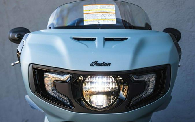 2025 Indian Motorcycle Challenger Dark Horse 112 w/PowerBand Audio