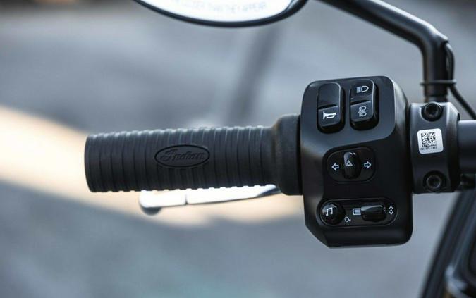 2025 Indian Motorcycle Challenger Dark Horse 112 w/PowerBand Audio