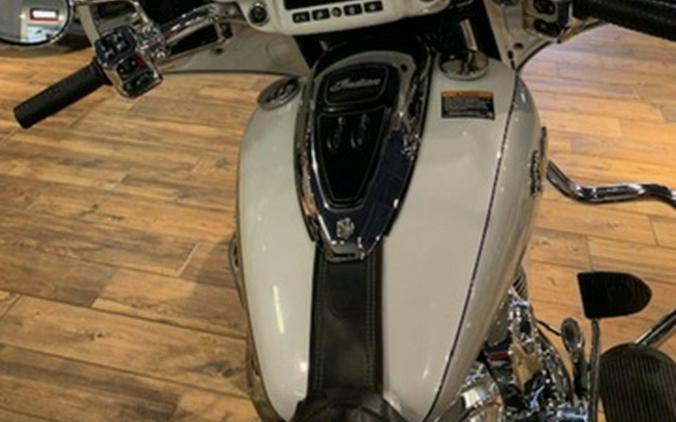 2018 Indian Roadmaster ABS Pearl White Over Star Silver
