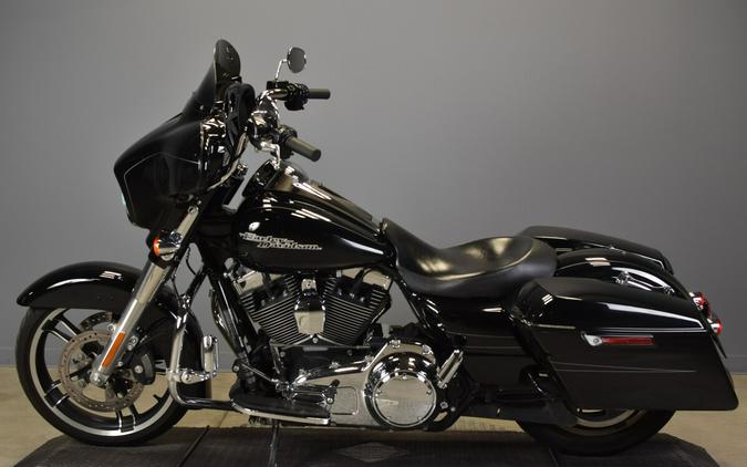 2015 Harley-Davidson Street Glide Special