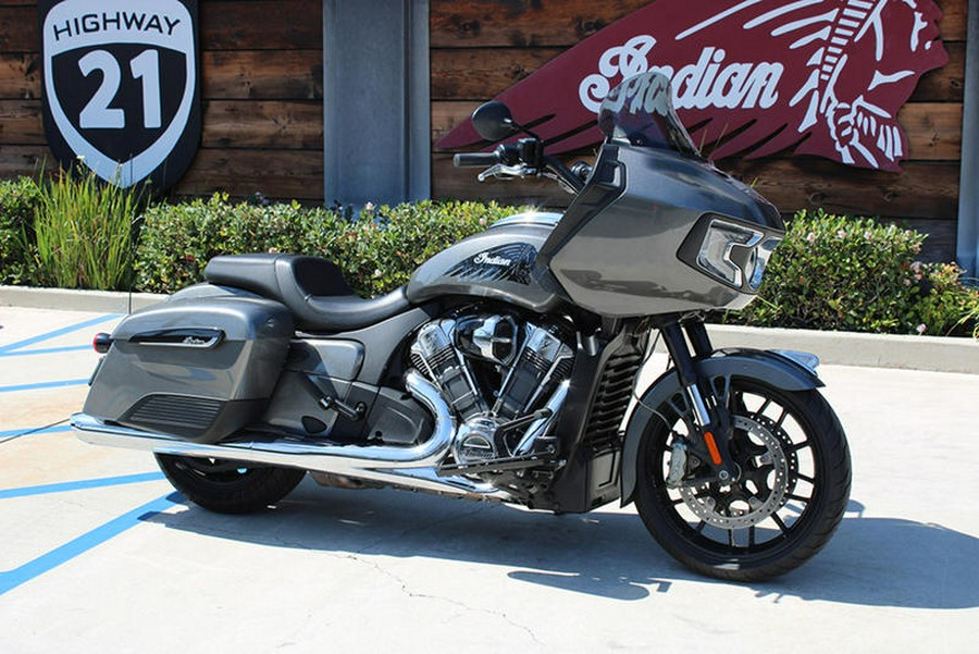 2020 Indian Motorcycle® Challenger Titanium Metallic