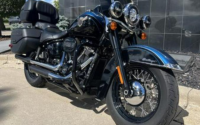 2018 Harley-Davidson Softail Heritage Classic 114 Review — From...