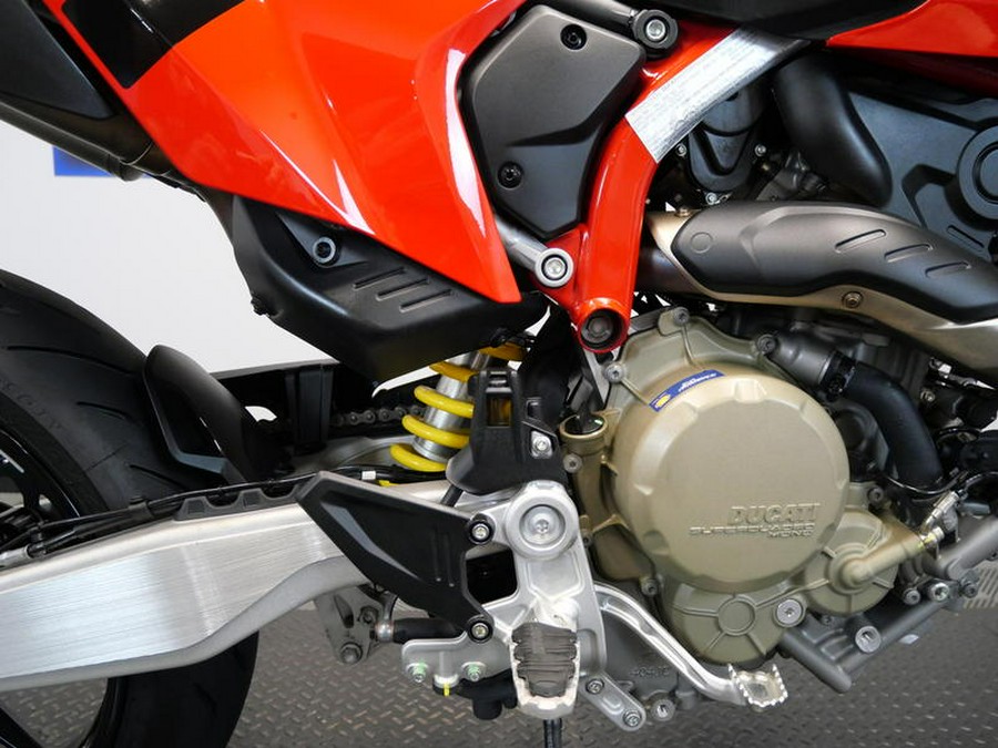 2025 Ducati Hypermotard 698 Mono Ducati Red