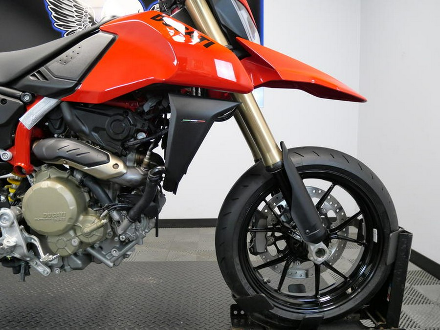 2025 Ducati Hypermotard 698 Mono Ducati Red