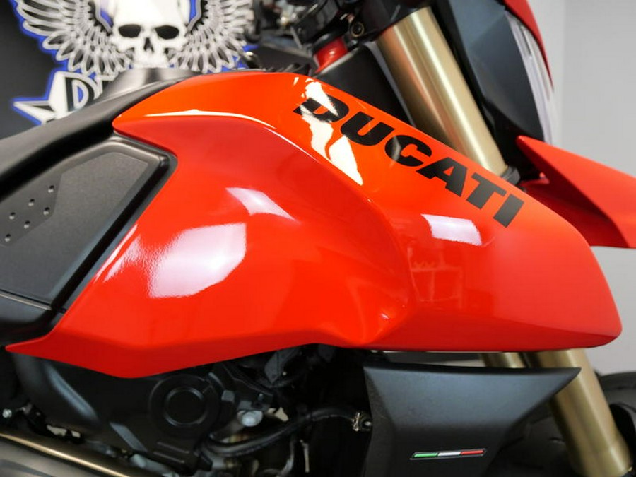 2025 Ducati Hypermotard 698 Mono Ducati Red