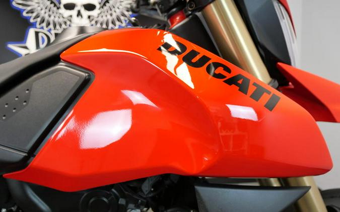 2025 Ducati Hypermotard 698 Mono Ducati Red