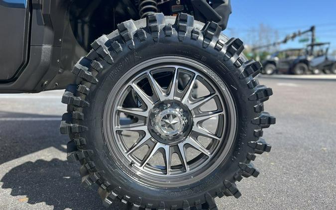 2026 Can-Am Defender MAX Limited HD11