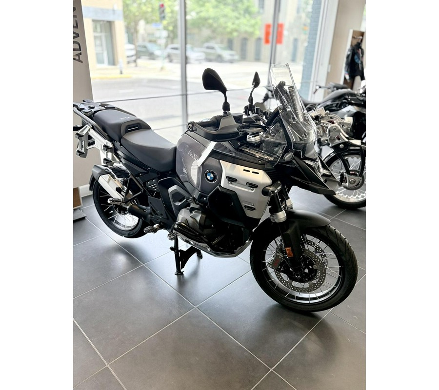 2026 BMW R1300 ADV